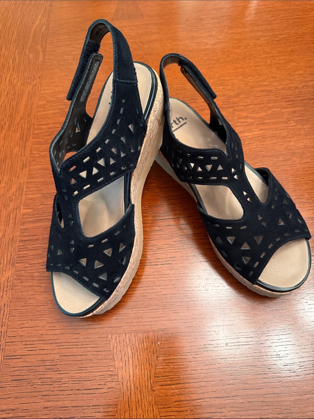 Earth Black Cork Wedge Sandals Women Size 6 - Picture 6 of 13